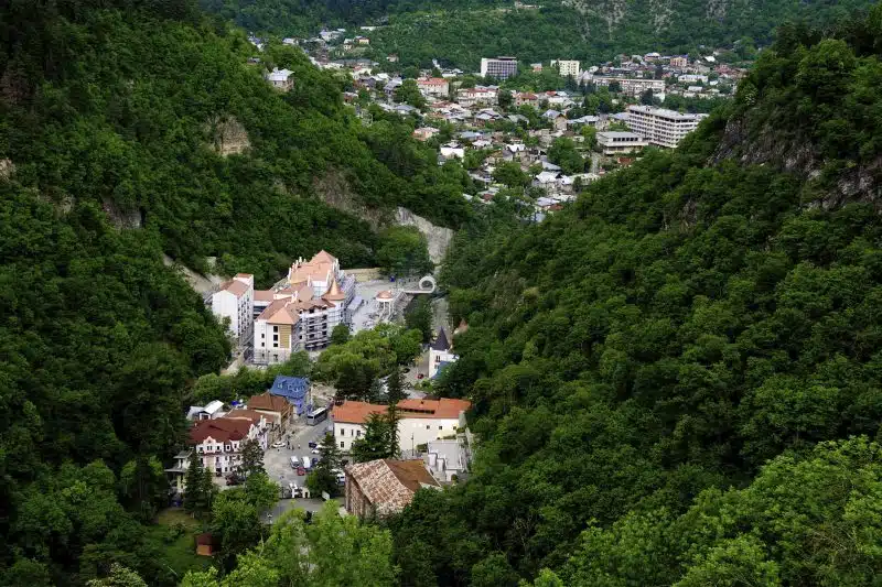 برنامج سياحى فى جورجيا  8 ايام 7 ليالي