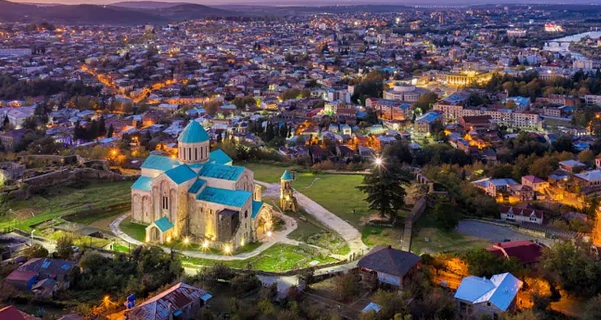 أشهر معالم مدينة كوتايسي في جورجيا