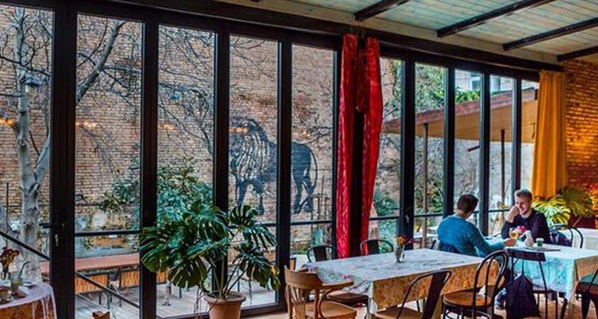 أشهر الأطعمه الموجوده في أذربيجان