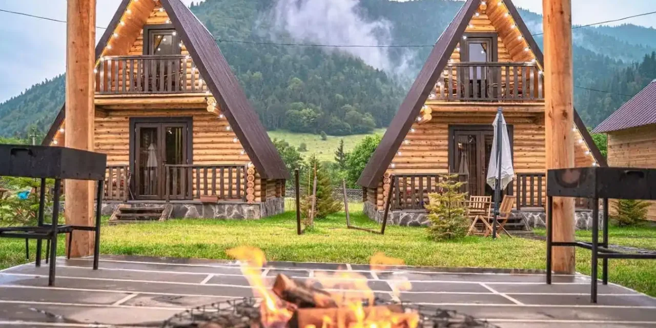 كل ما تحتاج معرفته عن افضل اكواخ في جورجيا وكيف يتم حجزها